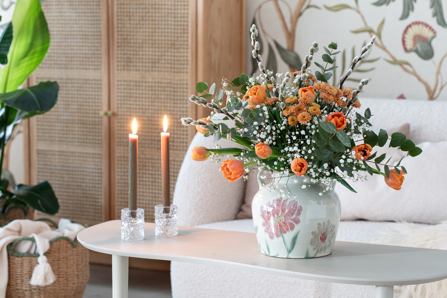 Floral vase med vakker bukett